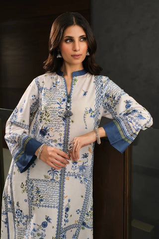 Manto Women's Ready to Wear White Kurta with Urdu Calligraphy