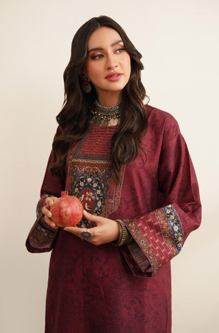 Shopmanto's 2 Piece Matching Maroon Co-Ord Set featuring Urdu Calligraphy of Poetry by Makhdoom Mohiuddin.
