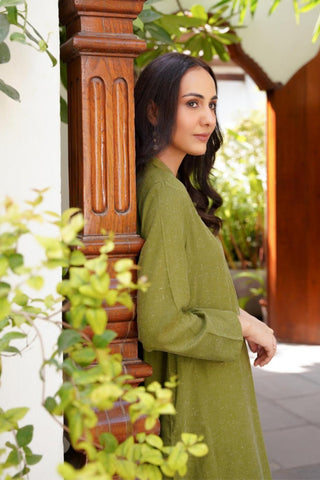 Manto Women's 2 Piece Olive Green Solid Kalidaar Co-ord Set with Paneled Shirt & Straight Pants