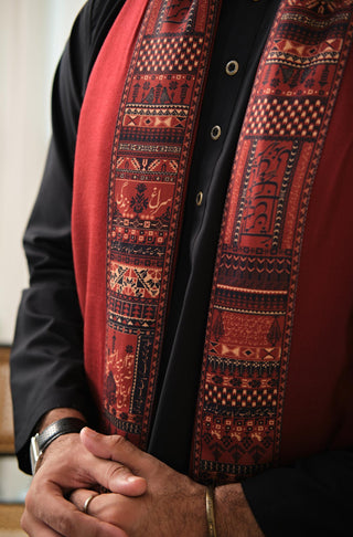 Manto's Unisex Maroon Manzil Shawl with Urdu Calligraphy Printed on Borders