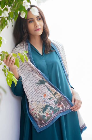 Manto Women's Stitched 1 Piece Crepe Silk Beige & Blue Khwahish Stole Featuring Poetry of  Behzad Lucknavi