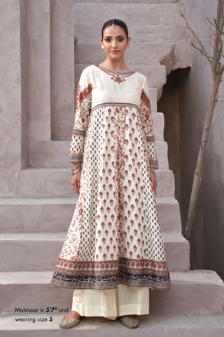 Manto Women's Ready to Wear Off White Anarkali Set with Urdu Calligraphy