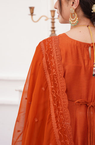 Shopmanto, wear manto, manto clothing brand, manto pakistan, ladies clothing brand, urdu calligraphy clothing, manto burnt orange colour solid women jahaan embroidered chiffon dupatta with solid 2 piece co-ord set, dupatta