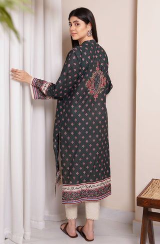 Shopmanto, wear manto, manto clothing brand, manto pakistan, ladies clothing brand, urdu calligraphy clothing, wear manto women ladies lawn kurta for spring summer, manto one piece dark green meher straight kurta with urdu calligraphy for women, spring summer season, lawn collection