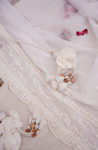 Shopmanto, wear manto, manto clothing brand, manto pakistan, ladies clothing brand, urdu calligraphy clothing, manto cloud white colour solid women jahaan embroidered chiffon dupatta with solid 2 piece co-ord set, dupatta