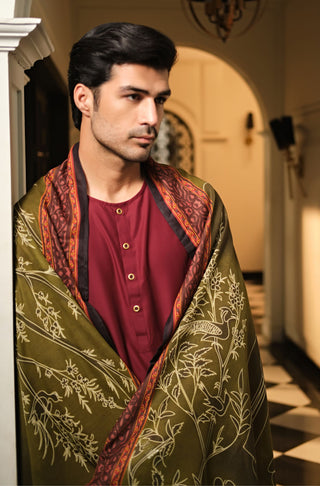 Manto's Unisex Green Gumaan Odhni with Urdu Calligraphy