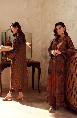 Manto Women's Ready to Wear Brown Outerwear Long Shrug & Co-Ord Set with Urdu Calligraphy