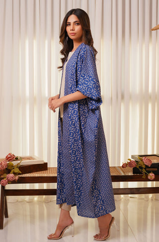 Shopmanto, wear manto, manto clothing brand, manto pakistan, ladies clothing brand, urdu calligraphy clothing, wear manto shrugs, ayra shrug blue and beige with urdu calligraphy, women shrugs with urdu calligraphy, women front open upper