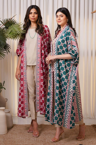 Shopmanto, wear manto, manto clothing brand, manto pakistan, ladies clothing brand, urdu calligraphy clothing, wear manto shrugs, layla shrug maroon with urdu calligraphy, women shrugs with urdu calligraphy, women front open upper