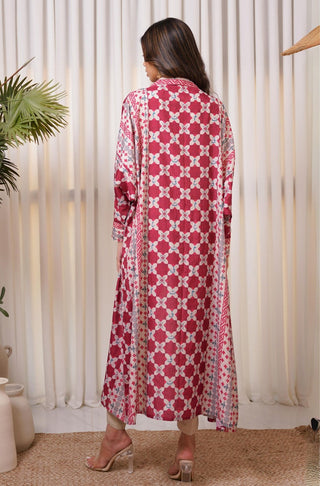 Shopmanto, wear manto, manto clothing brand, manto pakistan, ladies clothing brand, urdu calligraphy clothing, wear manto shrugs, layla shrug maroon with urdu calligraphy, women shrugs with urdu calligraphy, women front open upper