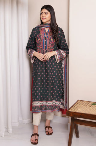 Shopmanto, wear manto, manto clothing brand, manto pakistan, ladies clothing brand, urdu calligraphy clothing, wear manto women ladies lawn kurta for spring summer, manto one piece dark green meher straight kurta with urdu calligraphy for women, spring summer season, lawn collection