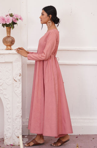 Shopmanto, wear manto, manto clothing brand, manto pakistan, ladies clothing brand, urdu calligraphy clothing, manto rose gold colour solid women jahaan anarkali 2 piece co-ord set with chiffon dupatta