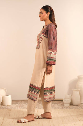 Manto Women's Ready to wear Intifada'a Kurta with Urdu Calligraphy