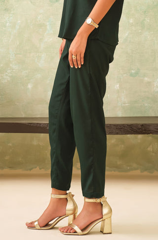 Women's Solid Forest Green Straight Pants
