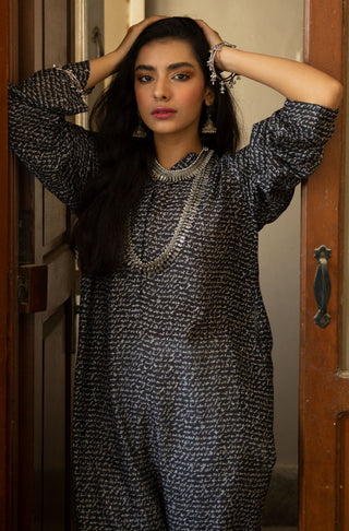 Manto Women's Ready to Wear Black Lawn Kurta, featuring Urdu Calligraphy of Poetry by Saadat Hasan Manto