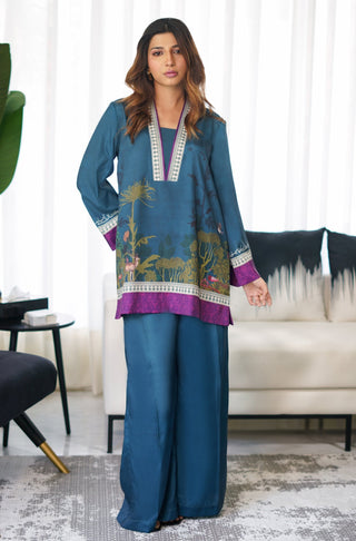 Manto Women's Stitched Crepe 2 Piece Matching Teal Khwahish Co-ord Set, with Short Shirt Kurta & WIde Leg Trouser Pants Featuring Poetry of Behzad Lucknavi