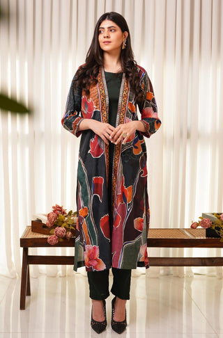 Shopmanto, wear manto, manto clothing brand, manto pakistan, ladies clothing brand, urdu calligraphy clothing, wear manto urdu calligraphy women ladies crepe silk dhanak shrug shades of green