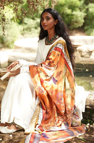 Kahaani (Tale Of Love) Odhni