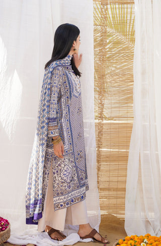Gul-e-Jahaan (World Of Florals) Kurta - Blue