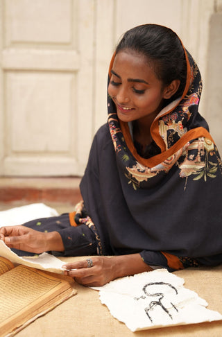 Ishq (Love) Odhni- Black