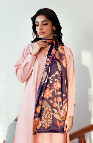 Shopmanto, wear manto, manto clothing brand, manto pakistan, ladies clothing brand, urdu calligraphy clothing, manto women purple gulnaar stole with urdu calligraphy, crepe, silk
