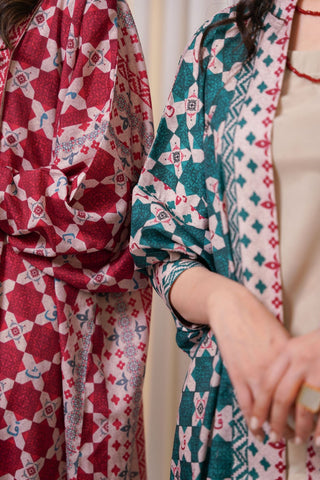 Shopmanto, wear manto, manto clothing brand, manto pakistan, ladies clothing brand, urdu calligraphy clothing, wear manto shrugs, layla shrug teal with urdu calligraphy, women shrugs with urdu calligraphy, women front open upper