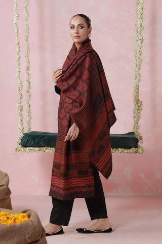 Parwana (Yearner) Weaved Shawl - Maroon