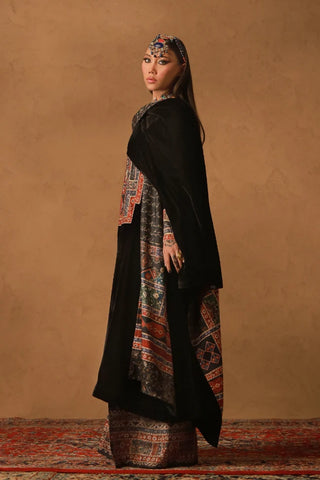 Khumar (Euphoria) Velvet Cape