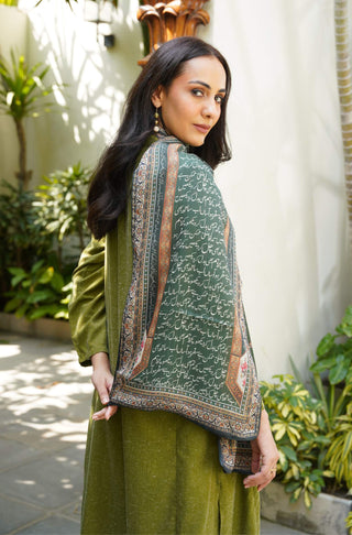 Manto Women's Green Printed Double Sided Silk Stole with Urdu Calligraphy