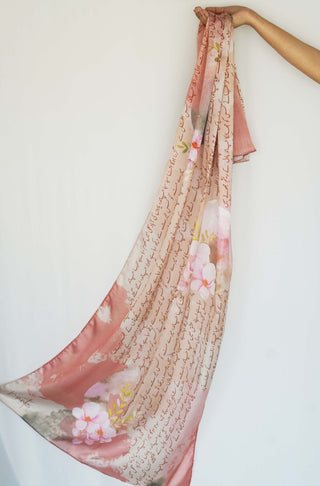 Aqs (Reflection) Scarf