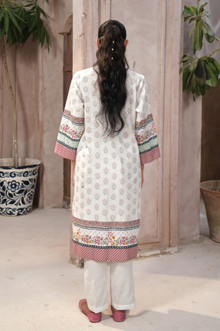 Manto Women's Ready to Wear White Kurta with Urdu Calligraphy