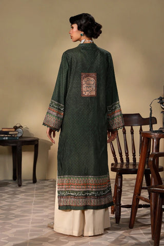 Traditional Green & White embroidered kurta with Urdu calligraphy