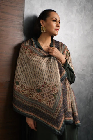 Noor (Light of Grace) Scarf