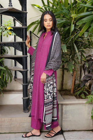 Manto Women's 2 Piece Berry Plum Solid Kalidaar Co-ord Set Paired with Rich Black Nayaab Odhni
