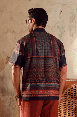 Manto Men's Cuban Style Button-Down Samandar Shirt with Urdu Calligraphy