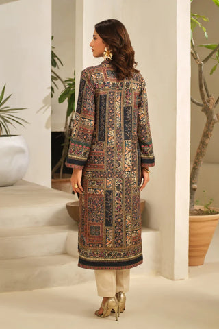 Manto Women's Ready to Wear Black Musafir Kurta with Urdu Calligraphy