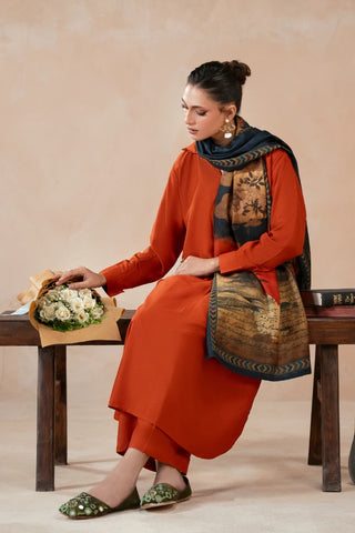 Printed multi-colour winter stole with Urdu calligraphy