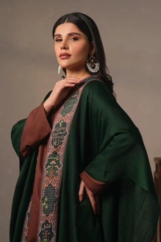 Manto's Unisex Wrap around Style Green Cape with Urdu Calligraphy