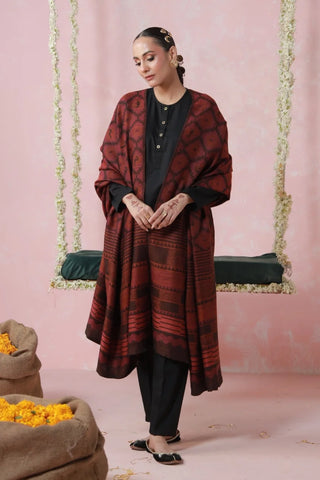 Parwana (Yearner) Weaved Shawl - Maroon