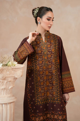 Manto Women's Plum Printed Kurta with Urdu Calligraphy paired with Beige Pants
