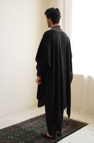 Huroof (Arabic Letter) Cape - Black