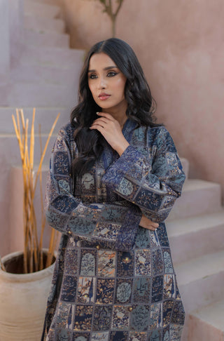 Shopmanto, wear manto, manto clothing brand, manto pakistan, ladies clothing brand, urdu calligraphy clothing, Manto Imperial blue Women jacquard jugnu Kurta with Urdu Calligraphy, Manto Winter Collection, manto jacquard collection