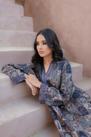 Shopmanto, wear manto, manto clothing brand, manto pakistan, ladies clothing brand, urdu calligraphy clothing, Manto Imperial blue Women jacquard jugnu Kurta with Urdu Calligraphy, Manto Winter Collection, manto jacquard collection